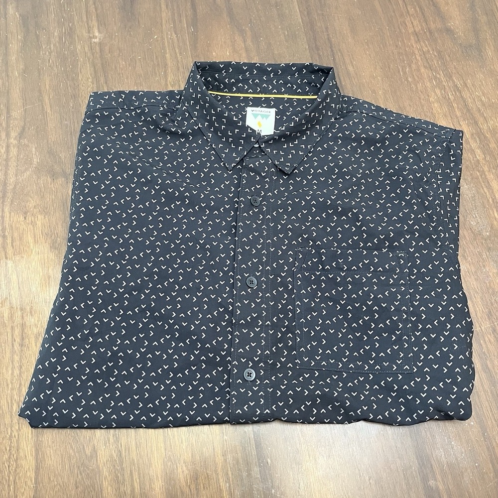 Voyager Black White Geometric Short Sleeve Button-Up Shirt sz M